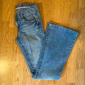 Rue 21 flare leg jeans size 3/4 medium wash